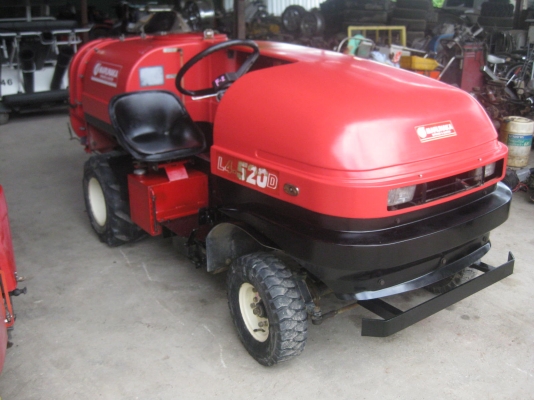 ขายรถพ่นยาSPEED SPAYER MARUNAKA (520ลิตร)พร้อมใช้งาน