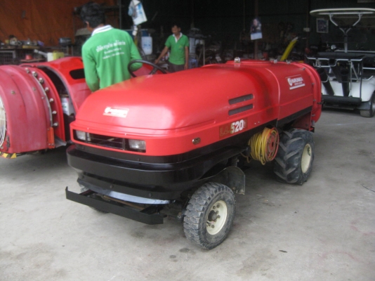 ขายรถพ่นยาSPEED SPAYER MARUNAKA (520ลิตร)พร้อมใช้งาน