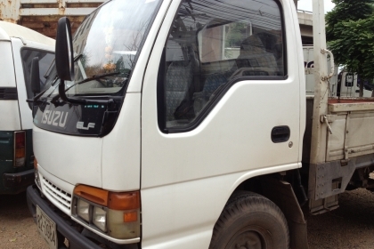 ขาย4ล้อ NKR หัวการ์ตูน รถห้างแท้ เกียร์สั้น 88แรง 4BG1 ปี40