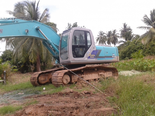 บริการให้เช่าแบคโฮและ10ล้อดั้ม