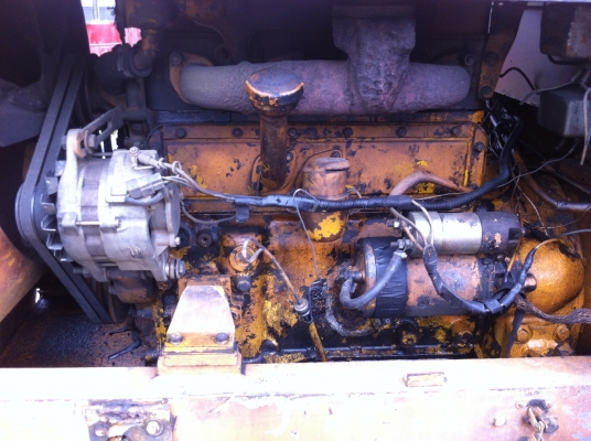 ขายรถตักล้อยาง 2 เพลา เกียร์ 1-2-3 K)MATSU JH300-B สภาพสวยแบบเดิมๆ พร้อมใช้งานได้เลย