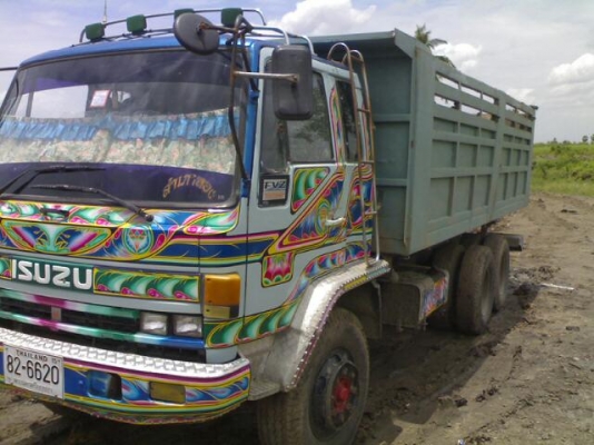 10ล้อดั้ม ISUZU ROCK 195(รถห้าง)ดั้มทั่วไป รถวิ่งงานอยู่