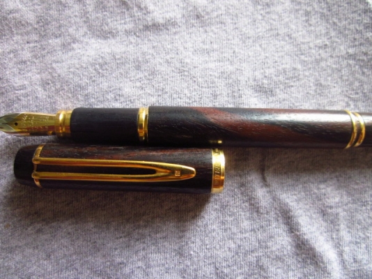 +++++WATERMAN ปากกาหมึกซึมยี่ห้อดังฝรั่งเศสปากแร้งทอง 18k +++++ +++++WATERMAN ปากกาหมึกซึมยี่ห้อดังฝรั่งเศสปากแร้งทอง 18k +++++