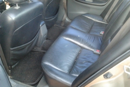 160,000 บ.ขายรถเก๋ง HONDA ACCORD โฉมท้าย2ก้อน ปี39/96 เครื่องV ติดแก๊สLPG เกียร์ออโต้ ภายในเบาะหนัง สาย CD แอร์ พ.พาวเวอร์ พร้อม กระจกไฟฟ้า ปรับข้างไฟฟ้า ใช้งานปกติ ล็อครีโมท ล้อแม็ก17 ยางดี4เส้น 205/45/17 สีสวย เคยมีชนมาแต่ไม่ลึกเก็บงานแล้ว พร้อมใช้งาน ร