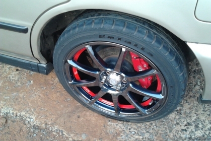 160,000 บ.ขายรถเก๋ง HONDA ACCORD โฉมท้าย2ก้อน ปี39/96 เครื่องV ติดแก๊สLPG เกียร์ออโต้ ภายในเบาะหนัง สาย CD แอร์ พ.พาวเวอร์ พร้อม กระจกไฟฟ้า ปรับข้างไฟฟ้า ใช้งานปกติ ล็อครีโมท ล้อแม็ก17 ยางดี4เส้น 205/45/17 สีสวย เคยมีชนมาแต่ไม่ลึกเก็บงานแล้ว พร้อมใช้งาน ร