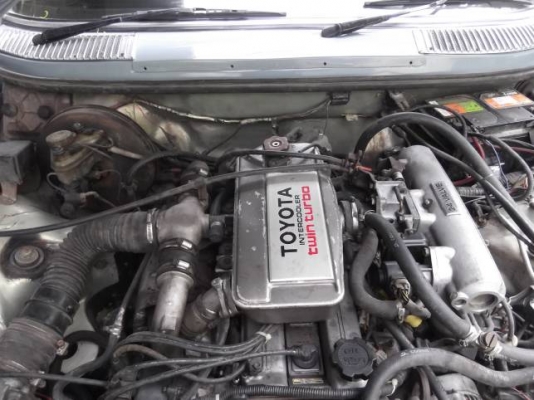 ขายด่วน BENZ สีเทาตุ่น เบนซ์ธนบุรี ทำสีมาใหม่ทั้งคัน เครื่องTwin Turbo ติดแก๊ส เกียร์ออโต้ ต่อรองได้