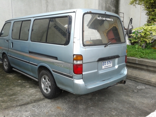 ขายด่วน รถตู้Toyota หัวจรวด