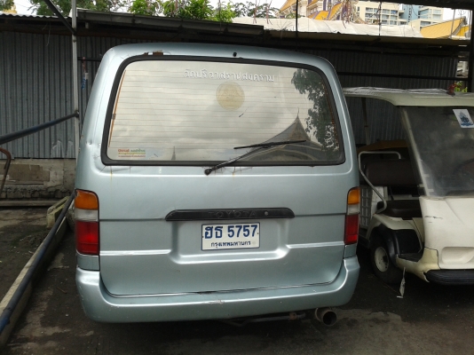 ขายด่วน รถตู้Toyota หัวจรวด