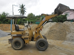 รถตัก WS-200 เอวอ่อน 4X4