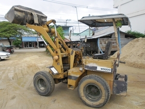 รถตัก WS-200 เอวอ่อน 4X4