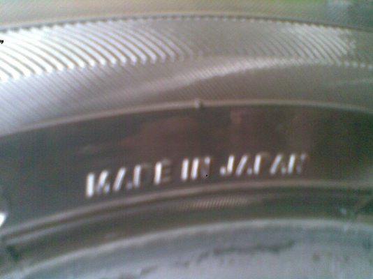 ขายยางโยโกฮาม่า195/55/15ปี11ดอกปึกเนื้อนิ่มJAPAN1ชุด