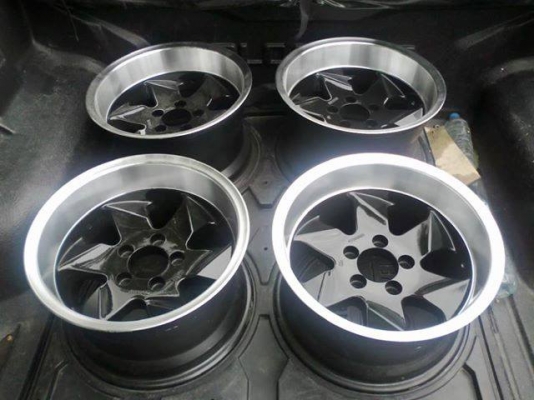 ENKEI 5รู114 ขอบ 15x8.5 ET-20