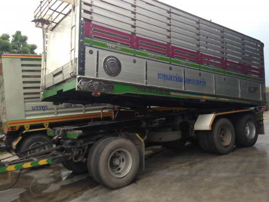ขายรถ24ล้อ HINO เครื่องP11C. ดั๊ม2เพลา สภาพดีพร้อมใช้งาน