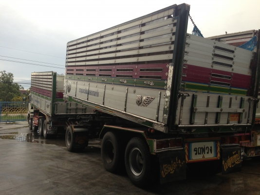 ขายรถ24ล้อ HINO เครื่องP11C. ดั๊ม2เพลา สภาพดีพร้อมใช้งาน