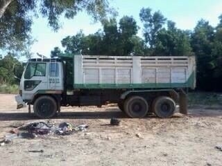 รถมิตรซู 10 ล้อดั้ม FN 527 M - A 190 แรงม้า สนใจติดต่อ 0816079515 รถมิตรซู 10 ล้อดั้ม FN 527 M - A 190 แรงม้า สนใจติดต่อ 0816079515