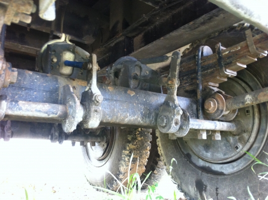 ขายหางเซมิดั้ม 2 เพลา อู่.สามมิตร ปี.47-48 สวยมีให้เลือกหลายหาง ราคาย้อมๆ