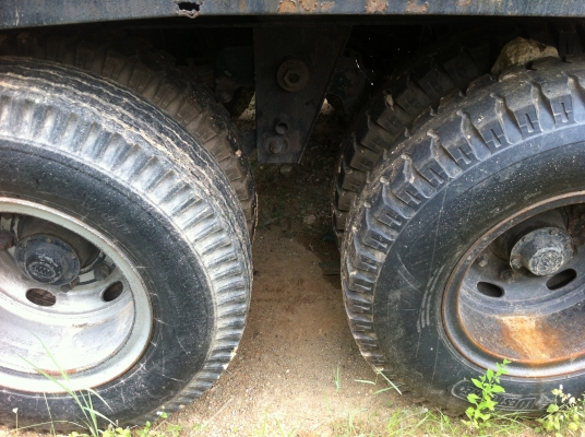 ขายหางเซมิดั้ม 2 เพลา อู่.สามมิตร ปี.47-48 สวยมีให้เลือกหลายหาง ราคาย้อมๆ