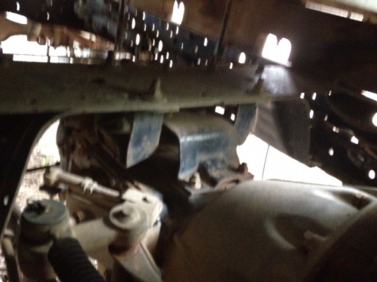 รถอีซูซุ 4 ล้อ กะบะ คาโก้. NHR 100 แรงม้า ปี 46 ( รถประกอบ ) สนใจติดต่อ 081 - 6079515 รถอีซูซุ 4 ล้อ กะบะ คาโก้. NHR 100 แรงม้า ปี 46 ( รถประกอบ ) สนใจติดต่อ 081 - 6079515