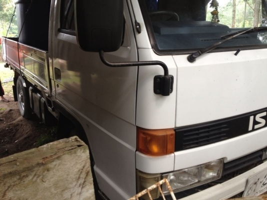 รถอีซูซุ 4 ล้อ กะบะ คาโก้. NHR 100 แรงม้า ปี 46 ( รถประกอบ ) สนใจติดต่อ 081 - 6079515 รถอีซูซุ 4 ล้อ กะบะ คาโก้. NHR 100 แรงม้า ปี 46 ( รถประกอบ ) สนใจติดต่อ 081 - 6079515