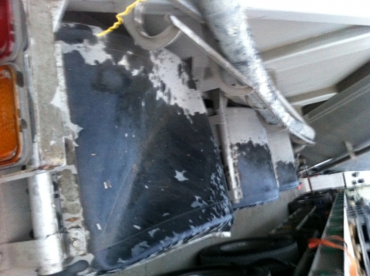 ขายหางพ่วงกล้วยหอม 3 เพลา แท้ ยกล้อได้ อู่.ชาญนครวิศวกรรม ปี.2006 หางสวย