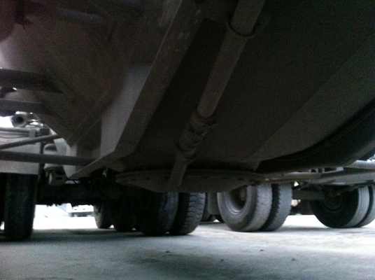 ขายหางพ่วงกล้วยหอม 3 เพลา แท้ ยกล้อได้ อู่.ชาญนครวิศวกรรม ปี.2006 หางสวย