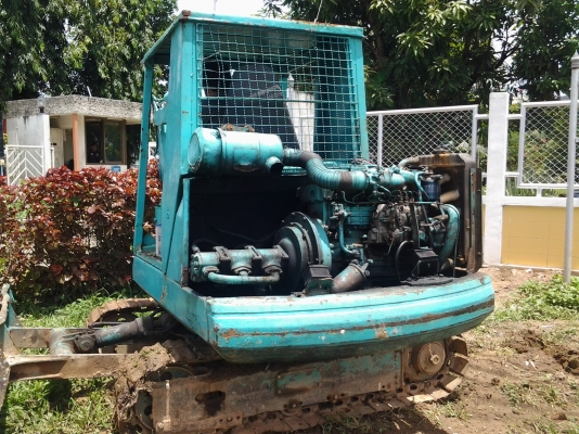 ขายkomatsu pc30-5 รถทำงานปกติขายตามสภาพ ขายkomatsu pc30-5 รถทำงานปกติขายตามสภาพ