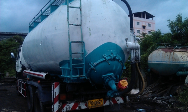 ขายถังเลสใส่แป้งติดรถบรรทุกพร้อมอุปกรณ์