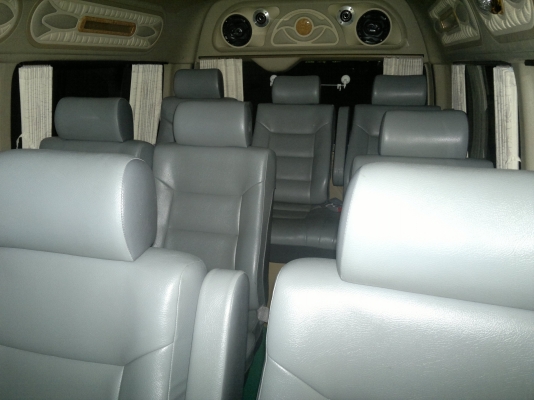 ขายเบาะรถตู้ commuter VIP 9 ที่นั่ง สำหรับใส่ตัวปี๊บ
