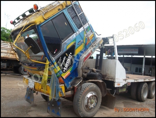 ขายด่วน รถบรรทุก 10 ล้อ MITSUBISHI FUSO 527M-A 195 แรง เทเลอร์หางปลา พร้อมใช้งาน ราคาสุดคุ้ม