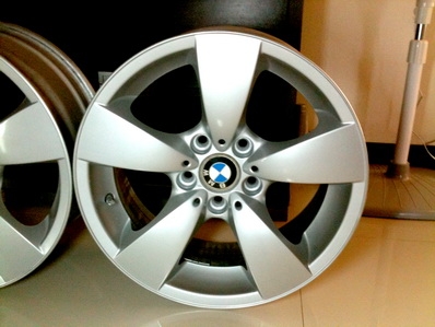 ล้อแม็กซ์ BMW ขนาด 17นิ้ว 5 รู 120 สภาพดีทั้งชุดครับ ดูสินค้าเพิ่มได้ที่ www.phongcar2481.com ล้อแม็กซ์ BMW ขนาด 17นิ้ว 5 รู 120 สภาพดีทั้งชุดครับ ดูสินค้าเพิ่มได้ที่ www.phongcar2481.com