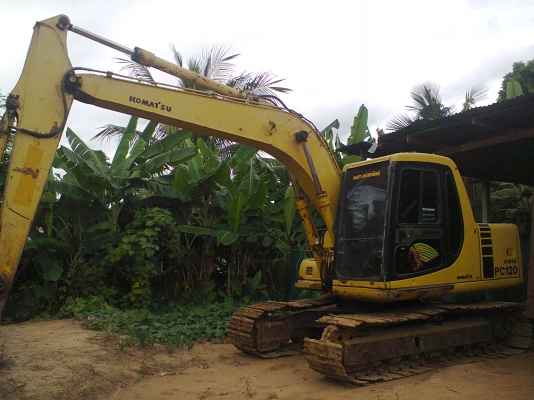 ขายโคมัดสุรุ่นหก 120 เก่านอก ใช้งานไทยสองปี มีใบอินวอย ไฟฟ้าเต็ม รถต้องเช็คนิดหน่อยครับ