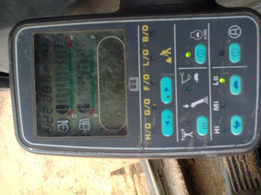 ขายโคมัดสุรุ่นหก 120 เก่านอก ใช้งานไทยสองปี มีใบอินวอย ไฟฟ้าเต็ม รถต้องเช็คนิดหน่อยครับ