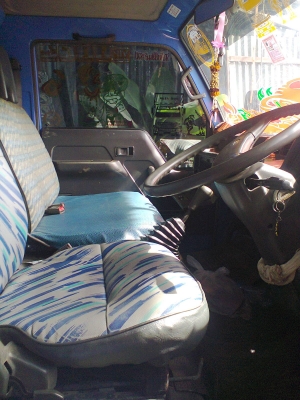 ขายมิตซูแคนเตอร์115แรง เอฟหน้าหลังพวงมาลัยพาวเวอร์แอเย็นยาง825ใหม่หกเส้นราคาต่อรองใด้ครับ