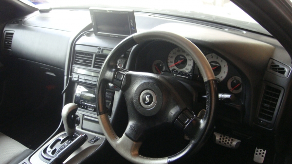 ขายNISSAN SKYLINE R34 สวยและดี