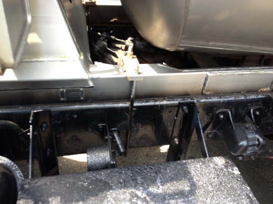 รถโม่่ปูน จากนอก สภาพสวยมาก KM 195แรง HO7D เบรคลม รถโม่่ปูน จากนอก สภาพสวยมาก KM 195แรง HO7D เบรคลม