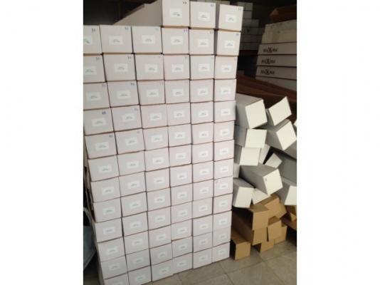 ขายโละฟิล์มกรองแสงสําหรับนําไปติดรถบรรทุกม้วนละ3500ครับ