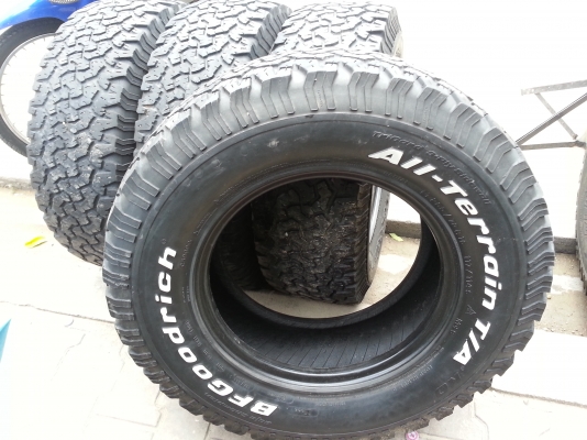 ขายยาง  bf  all  265/70/16  8500