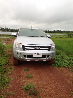 ขายดาวน์ NEW Ford ranger 2013 4*4
