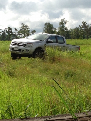 ขายดาวน์ NEW Ford ranger 2013 4*4 ขายดาวน์ NEW Ford ranger 2013 4*4