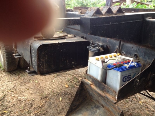 รถอีซูซุ 10 ล้อดั้ม จัมโบ้ เปลื่ยนเครื่อง 200 แรงม้า ( มีเทอร์โบ ). สนใจติดต่อ 081 - 6079515 รถอีซูซุ 10 ล้อดั้ม จัมโบ้ เปลื่ยนเครื่อง 200 แรงม้า ( มีเทอร์โบ ). สนใจติดต่อ 081 - 6079515