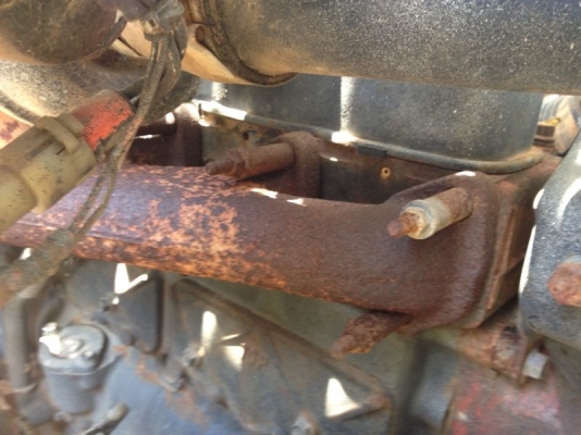 รถอีซูซุ 10 ล้อดั้ม จัมโบ้ เปลื่ยนเครื่อง 200 แรงม้า ( มีเทอร์โบ ). สนใจติดต่อ 081 - 6079515 รถอีซูซุ 10 ล้อดั้ม จัมโบ้ เปลื่ยนเครื่อง 200 แรงม้า ( มีเทอร์โบ ). สนใจติดต่อ 081 - 6079515