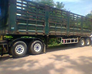 Isuzu Rocky FXZ23J ปี37 รถลากหัวเทรลเลอร์ ยาว 10.5 เมตร เครื่อง 6HB1 ได้ 2 เครื่อง Isuzu Rocky FXZ23J ปี37 รถลากหัวเทรลเลอร์ ยาว 10.5 เมตร เครื่อง 6HB1 ได้ 2 เครื่อง