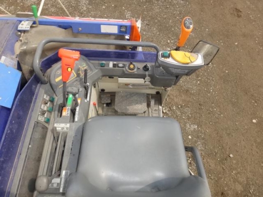 ขายรถเกี่ยวข้าว ISEKI COMBINE H034G ++++ลดเหลือ 250,000 +++++ ( เครื่องยนต์ DIESEL ) SPECS JAPAN ใช้งานน้อย 1000 กว่า ชม แท้จากญี่ปุ่น นำเข้าจากญี่ปุ่นไม่เคยใช้งานในเมืองไทย สภาพ 85-90 \% พร้อมใช้งาน ขายรถเกี่ยวข้าว ISEKI COMBINE H034G ++++ลดเหลือ 250,000 +++++ ( เครื่องยนต์ DIESEL ) SPECS JAPAN ใช้งานน้อย 1000 กว่า ชม แท้จากญี่ปุ่น นำเข้าจากญี่ปุ่นไม่เคยใช้งานในเมืองไทย สภาพ 85-90 \% พร้อมใช้งาน