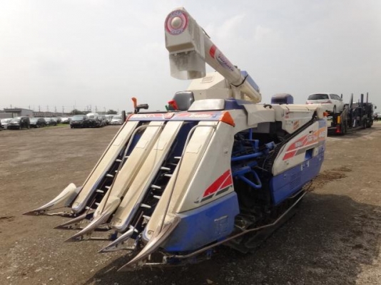 ขายรถเกี่ยวข้าว ISEKI COMBINE H034G ++++ลดเหลือ 250,000 +++++   ( เครื่องยนต์ DIESEL )  SPECS JAPAN ใช้งานน้อย 1000 กว่า ชม  แท้จากญี่ปุ่น  นำเข้าจากญี่ปุ่นไม่เคยใช้งานในเมืองไทย สภาพ 85-90 \% พร้อมใช้งาน