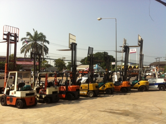 ขายฟอร์คลิฟต์ TOYOTA 5FG25 GASOLINE  เกียร์ MT ,  เสาสูง 4.5 M สภาพนางฟ้า!! ขอบคุณผู้ไม่ประสงค์ออกนาม กทม