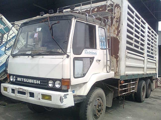 ต้องการขาย / รถ 10 ล้อ 1 เพลา / MITSU FN 215 K ( 195 แรง )