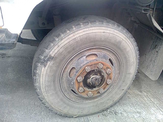 ต้องการขาย / รถ 10 ล้อ 1 เพลา / MITSU FN 215 K ( 195 แรง )