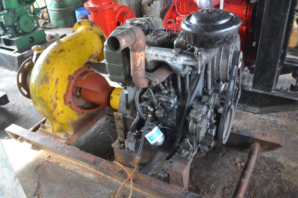 ขายเครื่องสูบน้ำหอยโข่ง 8 นิ้ว 2 เครื่อง