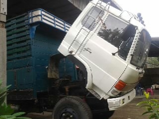 สิบล้อ1เพลา HINO F17 สภาพพร้อมใช้