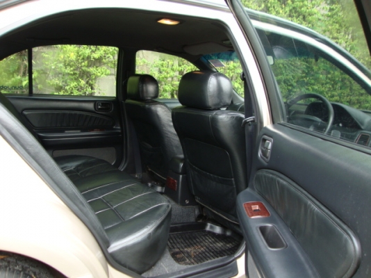 ของดีราคาถูกมาแล้วลงเครื่องVQ25+LPGหัวฉีดอิตาลี่ลงเล่มแล้ว